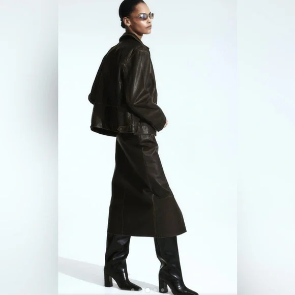 H&M Distressed-look Skirt with‎ Belt - Picture 9 of 14